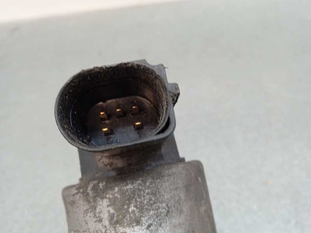 VAG 06A131501F Válvula EGR comprar Barcelona
