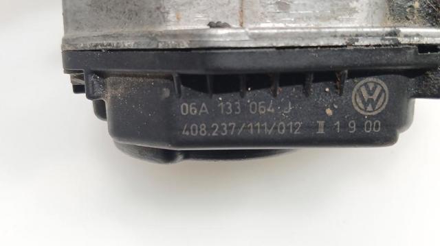 VAG 06A133064J Cuerpo de aceleración completo  disponible Lugo