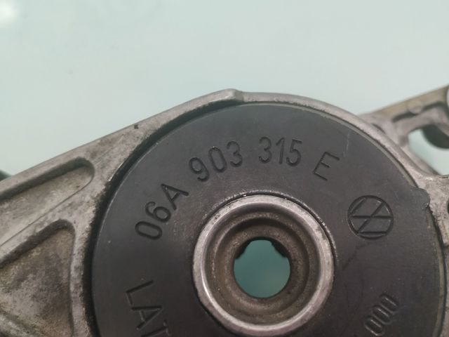 06A903315E Tensor de correa de accesorios  disponible Burgos
