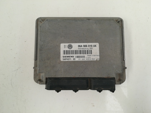 06A906019AK VAG ECU  en stock Huelva