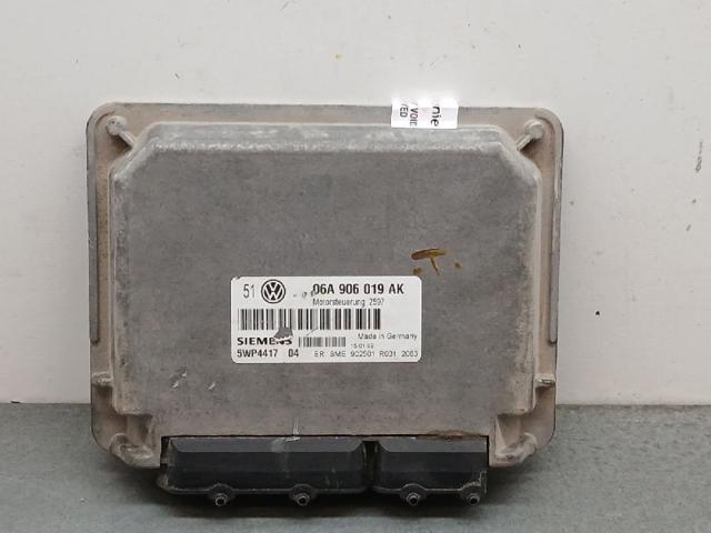 VAG 06A906019AK ECU comprar Pamplona