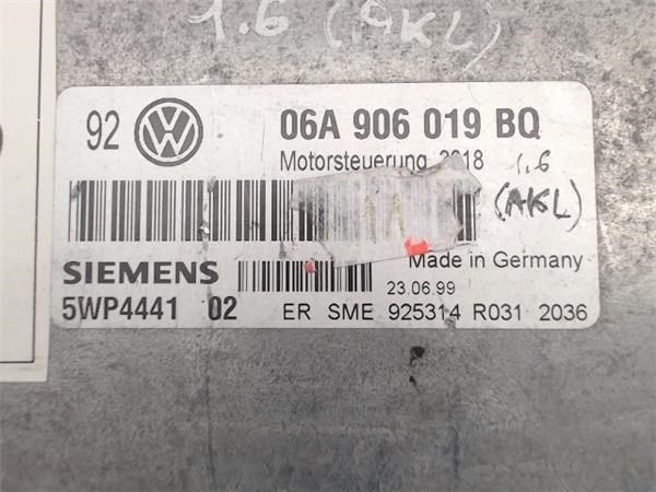 VAG 06A906019BQ Unidad de control del motor (ECU)  disponible España