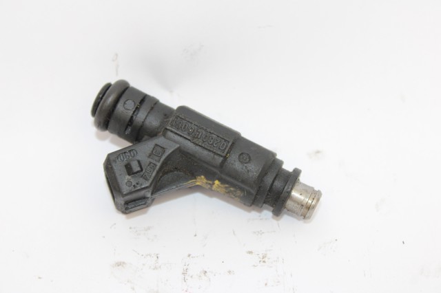 Inyector de combustible 06A906031BA VAG/Audi