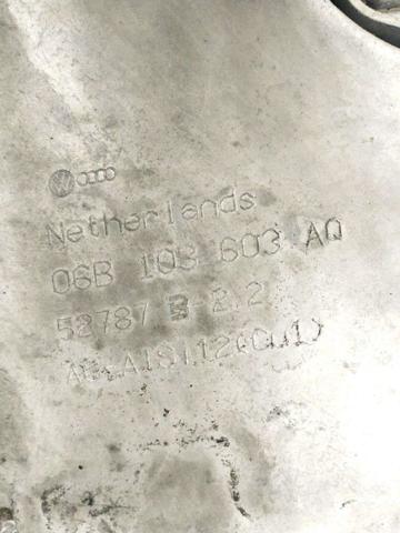 06B103603AQ Cárter de aceite del motor comprar Girona