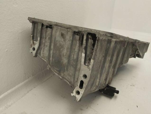 VAG 06B103603AQ Cárter de aceite del motor  en stock Salamanca