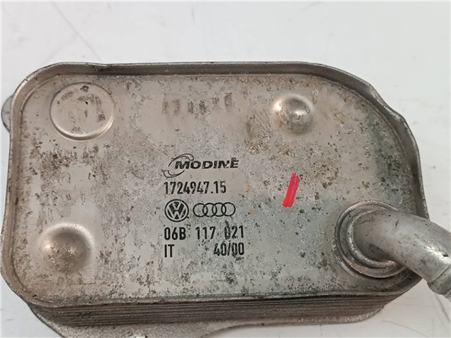 06B117021 Radiador de aceite debajo del filtro  disponible Burgos
