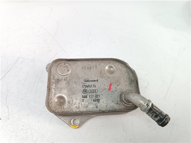 06B117021 VAG Radiador de aceite debajo del filtro  disponible Alicante