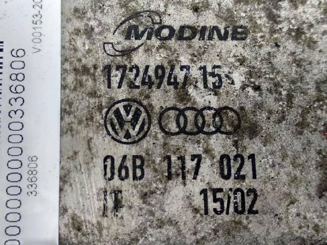 06B117021 VAG Radiador de aceite debajo del filtro  en stock Gandía