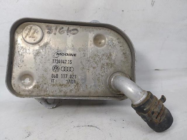 06B117021 Radiador de aceite debajo del filtro  en stock Sabadell