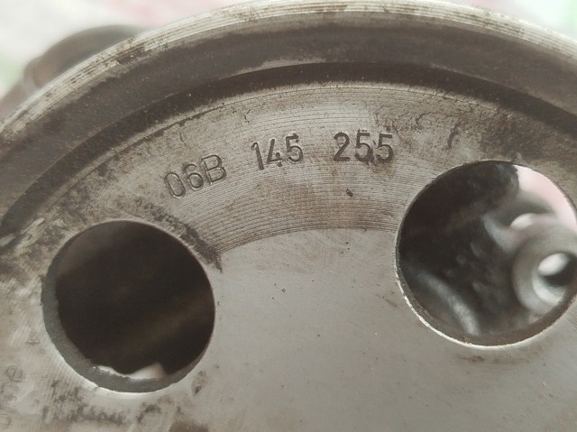 06B145255 VAG Bomba de dirección  en stock Córdoba