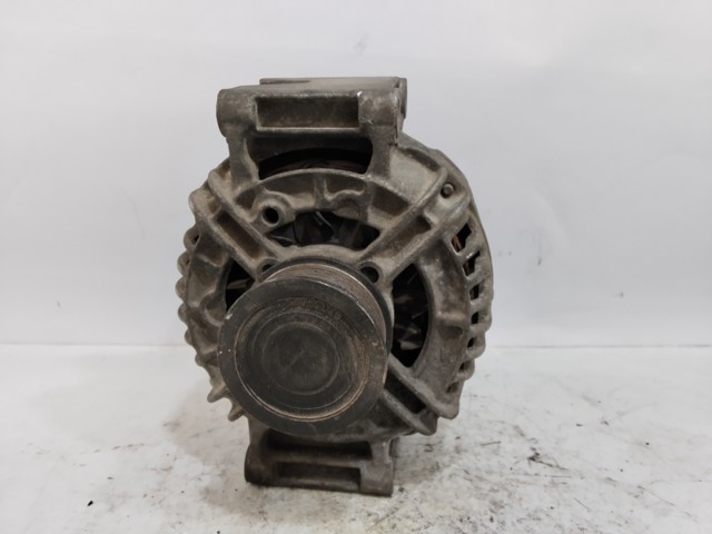 VAG 06B903016AB Alternador  en stock Salamanca