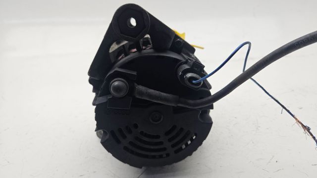 VAG 06B903016E Alternador  disponible España