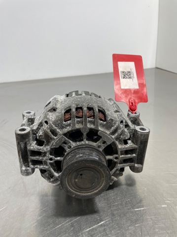 Alternador del motor 06D903016A VAG