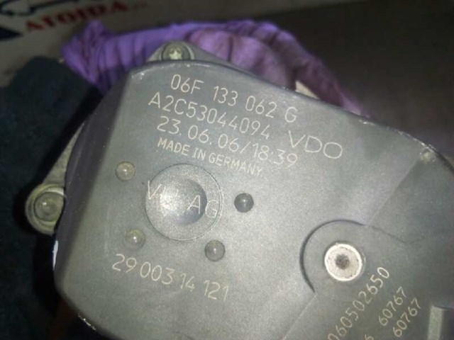VAG 06F133062G Cuerpo de aceleración completo  comprar en Albacete
