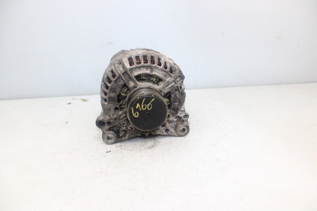 06F903023 VAG Alternador  en stock Gandía