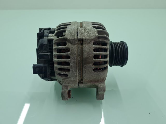 06F903023 Alternador  comprar en Pontevedra
