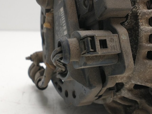 06F903023 VAG Alternador comprar Bilbao
