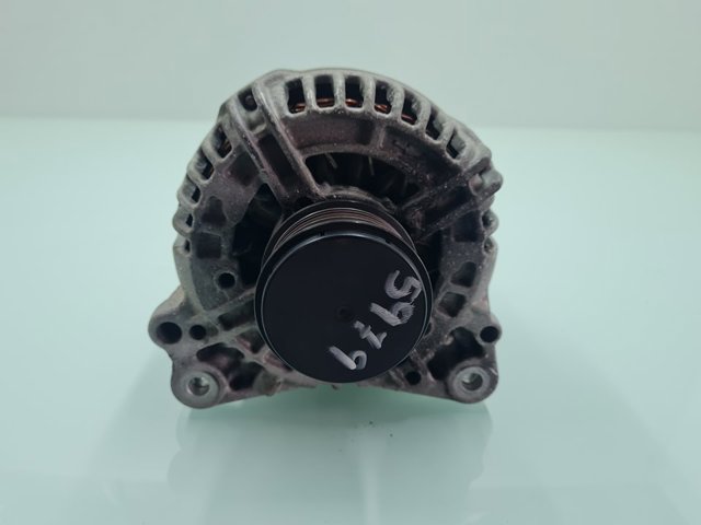 06F903023 VAG Alternador  comprar en Oviedo