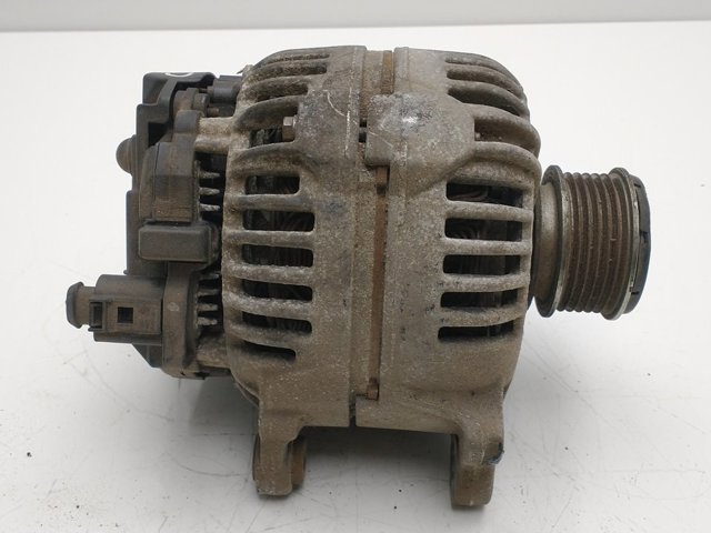 06F903023 Alternador  comprar en Zaragoza