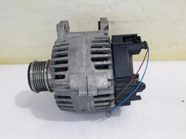 06F903023E VAG Alternador  comprar en Oviedo