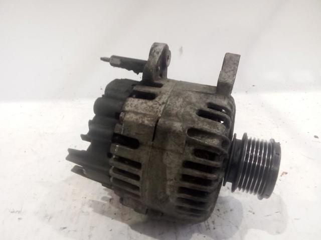 06F903023E VAG Alternador  comprar en Oviedo