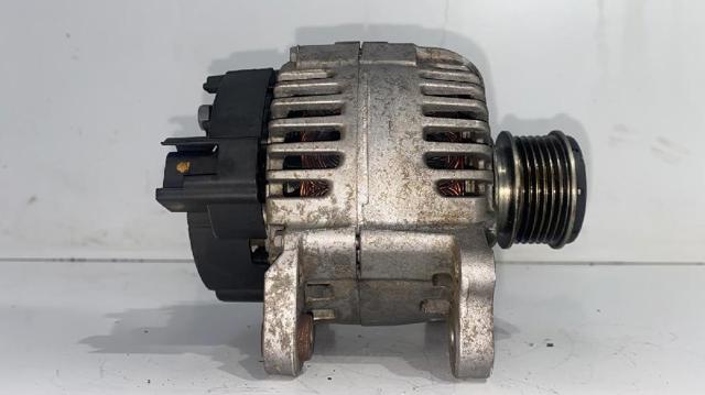 VAG 06F903023E Alternador  en stock Valencia