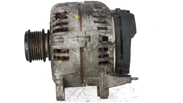 VAG 06F903023F Alternador  en stock Salamanca