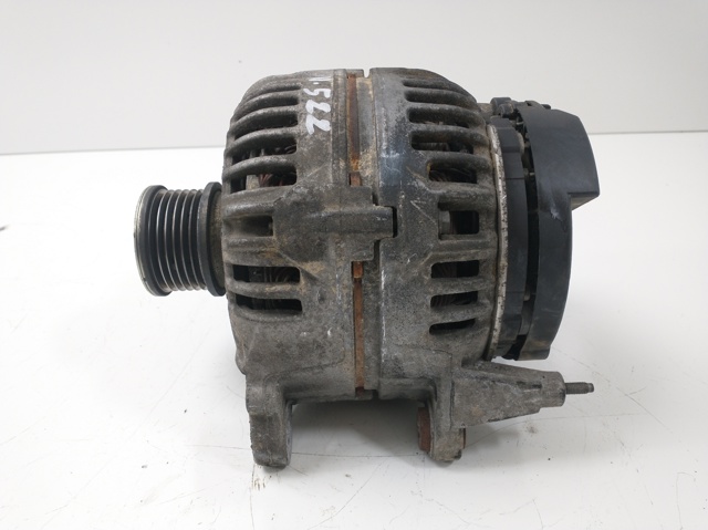 06F903023N Alternador  en stock Sabadell