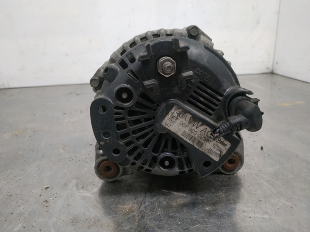 VAG 06F903023P Alternador  disponible Lugo