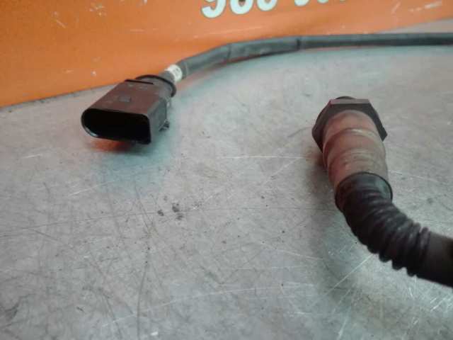 Sonda lambda, sensor de oxígeno después del catalizador derecho 06F906262D VAG
