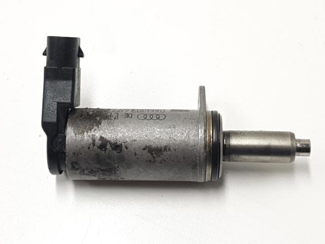 06H103697A VAG Regulador de fase de distribución  en stock Huelva