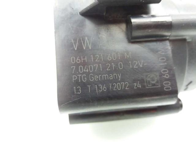 VAG 06H121601M Bomba de agua eléctrica auxiliar comprar Barcelona