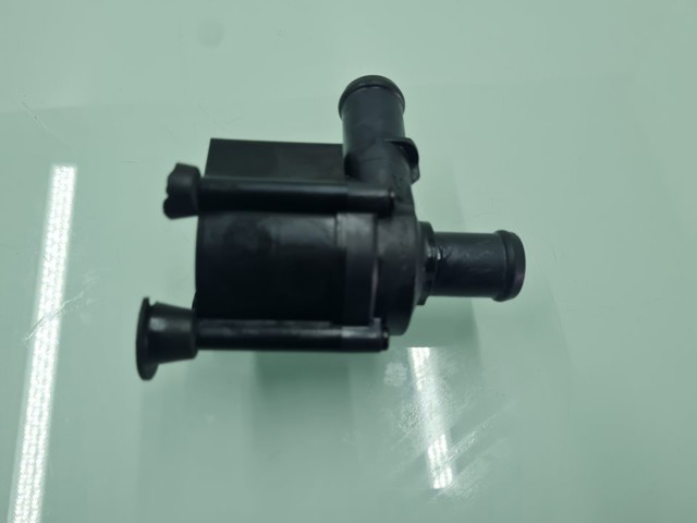 06H121601N Bomba de agua eléctrica auxiliar  comprar en Pontevedra