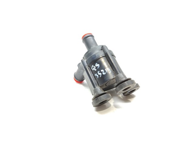 06H121601N Bomba de agua eléctrica auxiliar  disponible Burgos