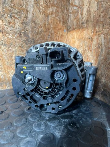 VAG 06H903016L Alternador  en stock Valencia