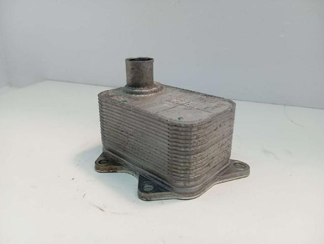 06J117021J VAG Radiador de aceite debajo del filtro  en stock Córdoba