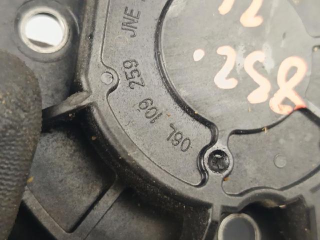 Válvula control, ajuste de levas Volkswagen Tiguan 1 5N1, 5N2