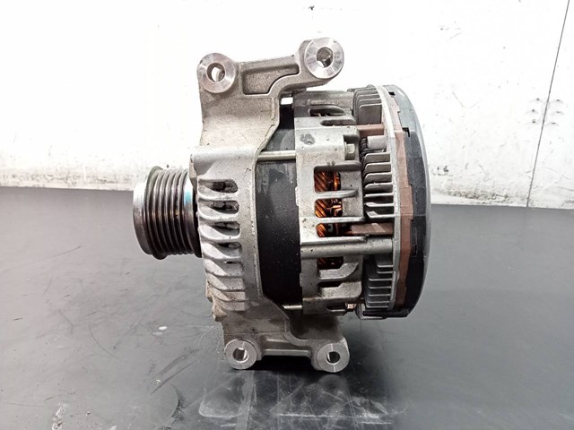 Alternador 06L903024H VAG