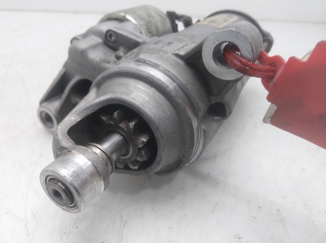Motor de arranque para Porsche Cayenne 9YA