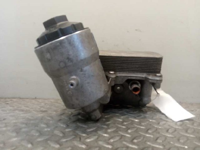 Enfriador aceite motor para volkswagen touareg (7la) tdi r5 bac 070117021D