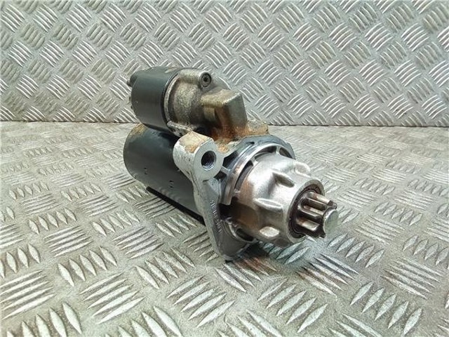 VAG 070911023B Motor de arranque  en stock Salamanca