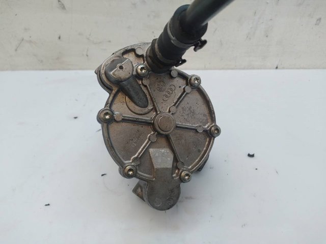 Bomba de vacío Audi A6 4A5