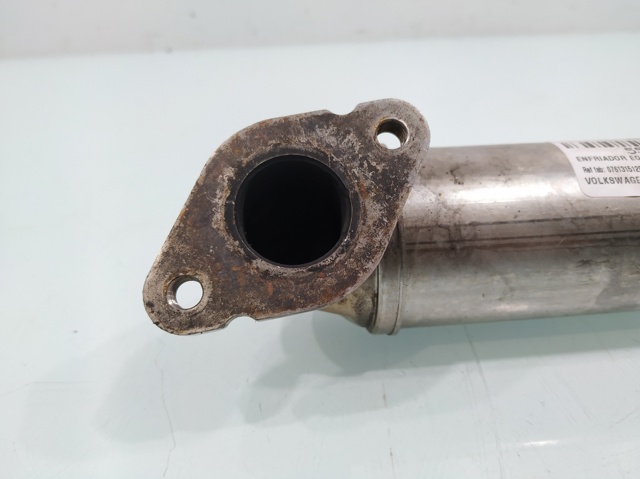 Enfriador de recirculación de gases de escape EGR 076131512F VAG