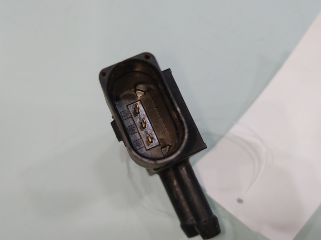 076906051A VAG Sensor de presión de gases de escape  disponible Vigo