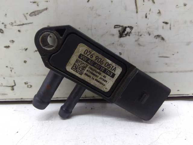 076906051A VAG Sensor de presión de gases de escape  comprar en Lleida
