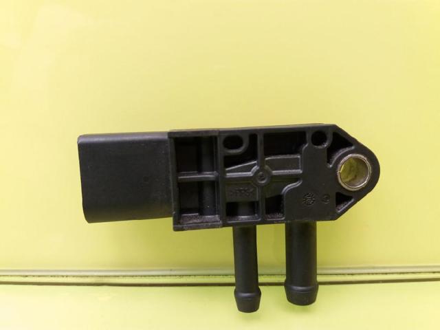 076906051B VAG Sensor de presión de gases de escape  comprar en Oviedo