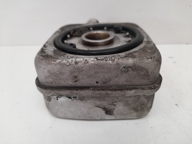 078117021A Radiador de aceite debajo del filtro  comprar en Pontevedra