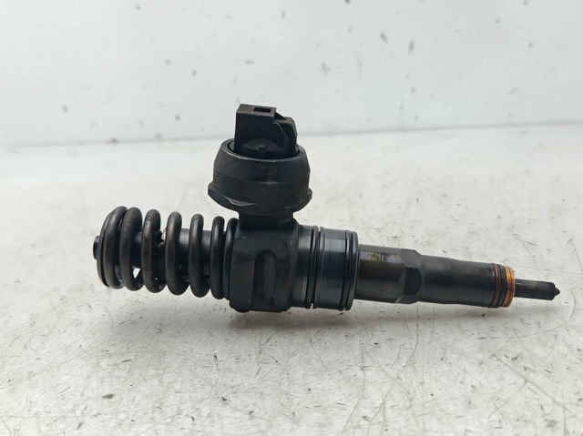 07Z130073F Inyector comprar Sevilla