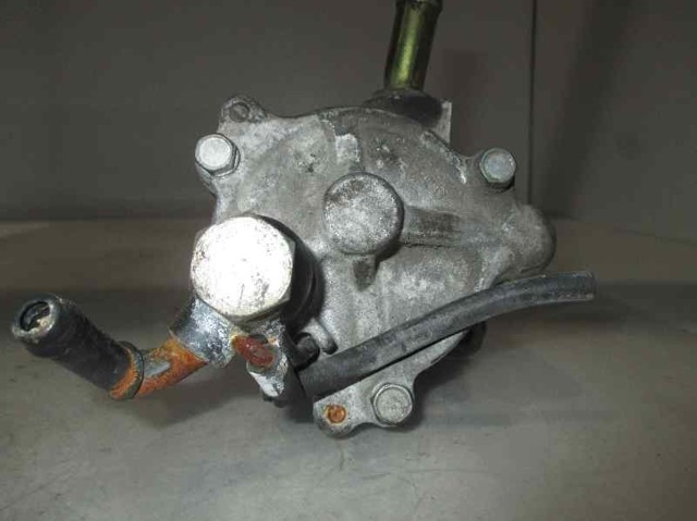 Bomba de vacío Toyota Avensis 2 T25
