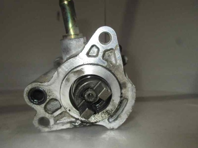 Bomba de vacío Toyota Avensis 2 T25